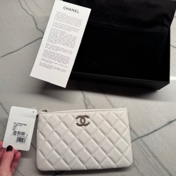 It was a gift for my wedding that I never used! - Picture 4 of 5